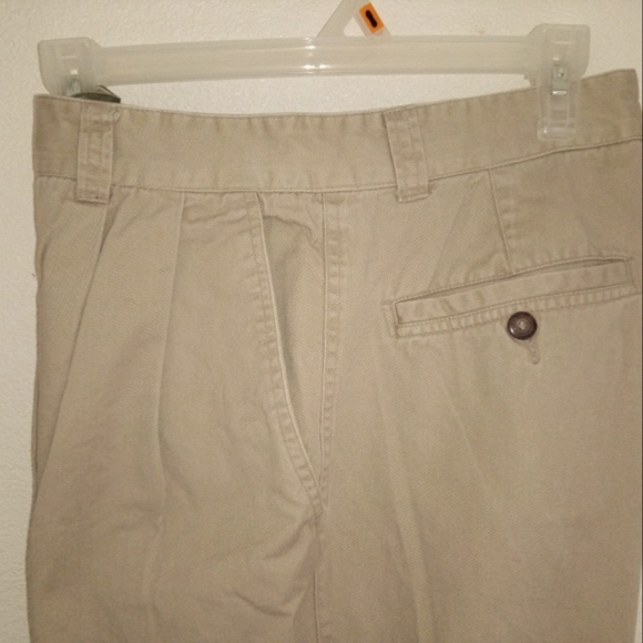 J. Riggings, men's Khakis pleated pants. - Picture 2 of 11